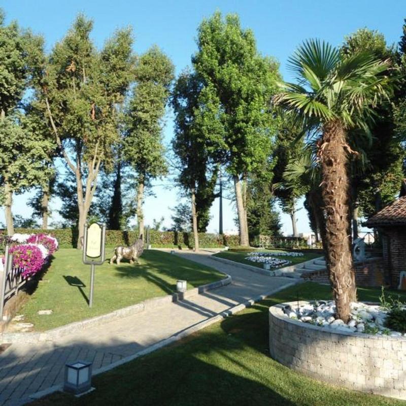 Hotel Novarello Granozzo con Monticello ภายนอก รูปภาพ
