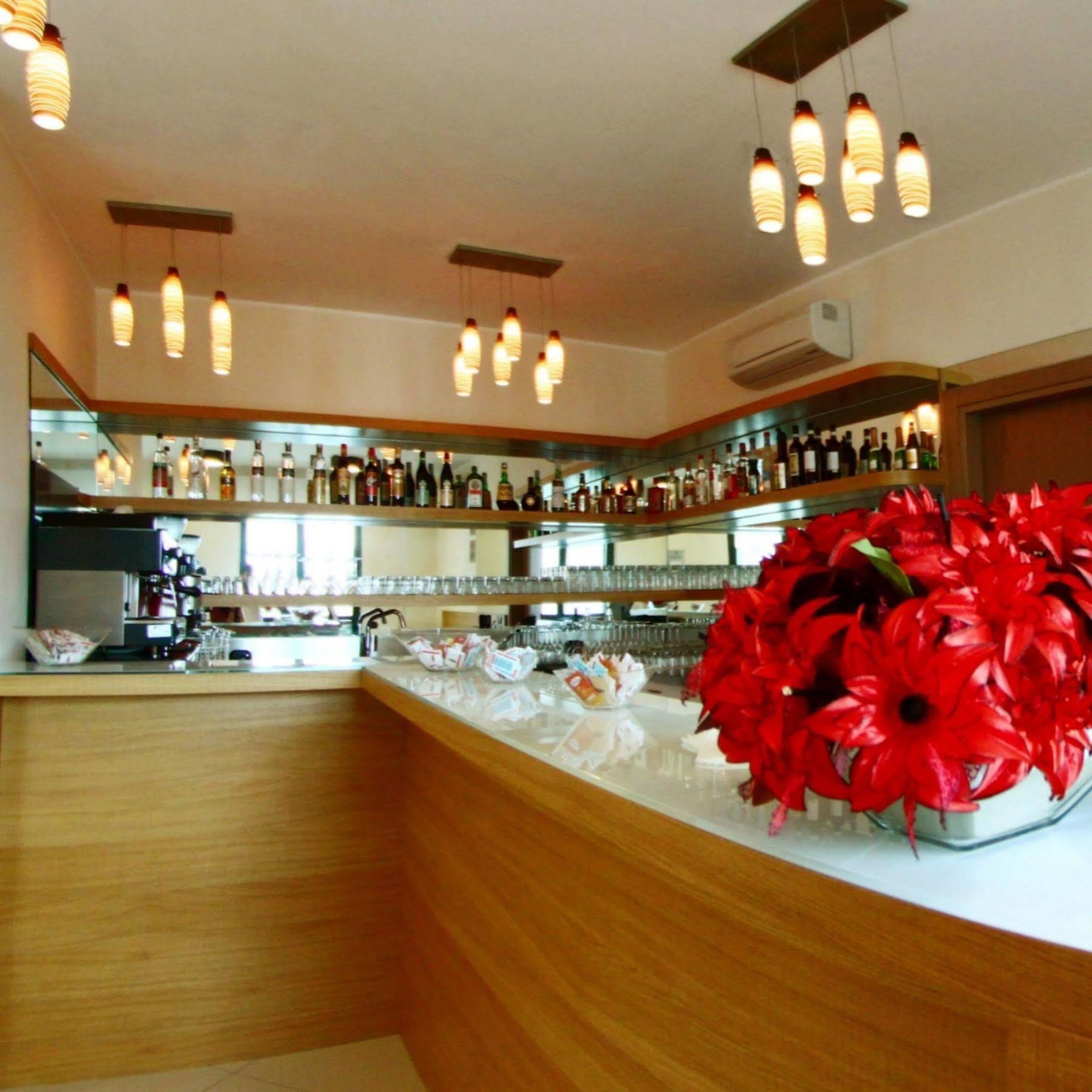 Hotel Novarello Granozzo con Monticello ภายนอก รูปภาพ