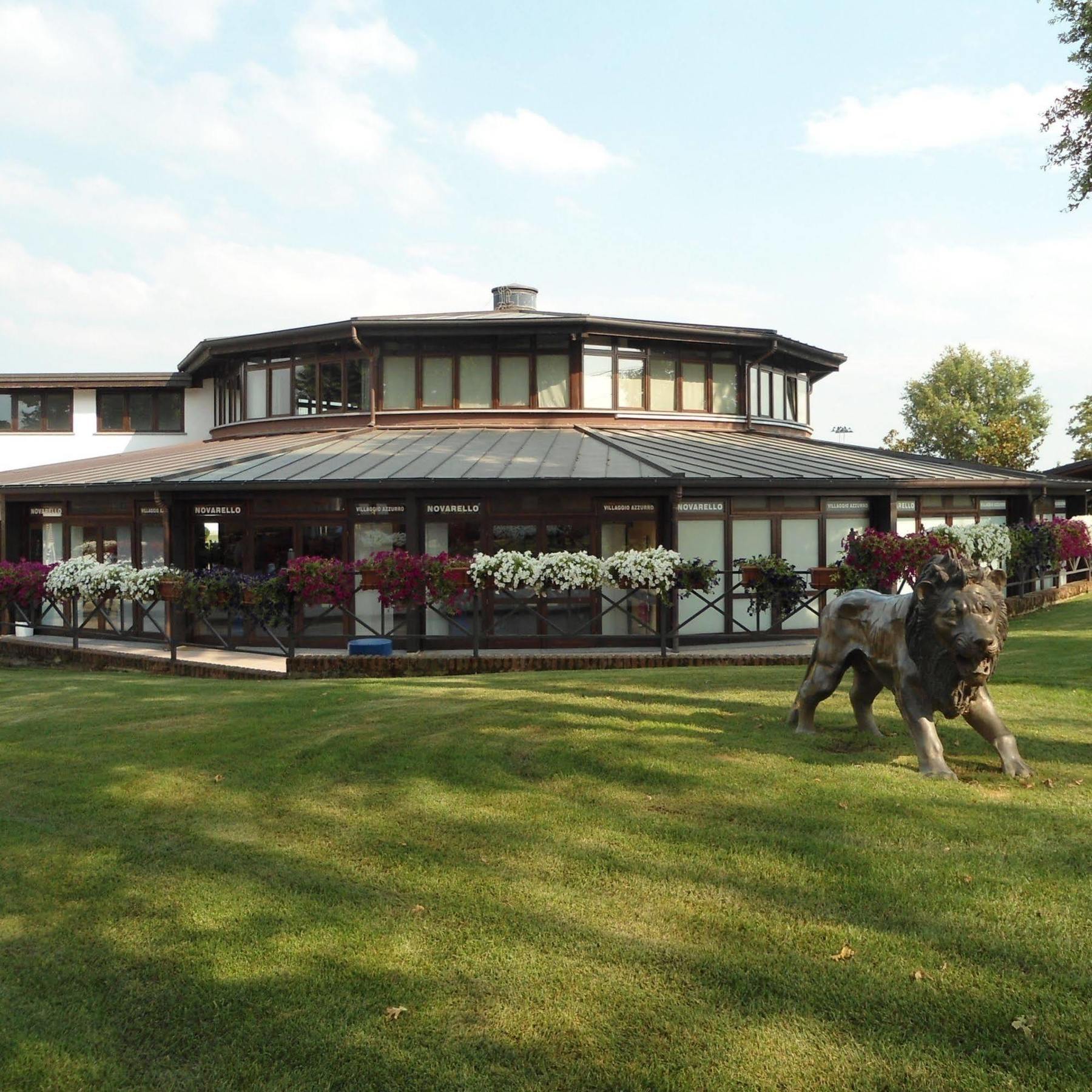 Hotel Novarello Granozzo con Monticello ภายนอก รูปภาพ
